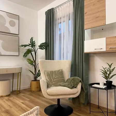 Sky House בית נופש *